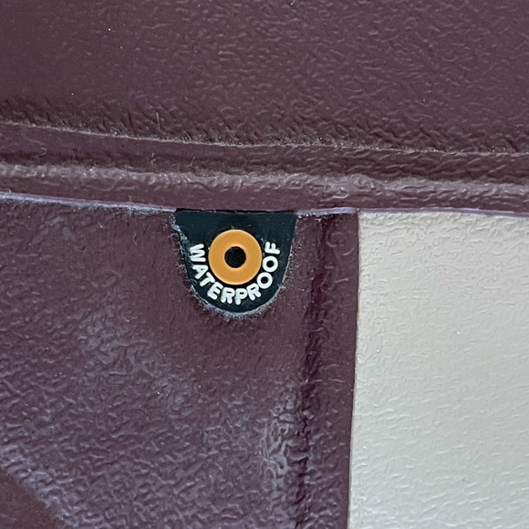 BOGS waterproof booties, size 8. Like new! - Picture 5 of 8